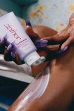 TOPICALS Slather – Sérum Corporel Exfoliant au Rétinol & AHAs