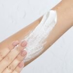 ✨ NATURIUM KP Body – Gommage & Masque Corporel 3-en-1 – 226g – Image 4