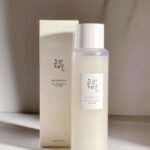 🌾 BEAUTY OF JOSEON — Glow Replenishing Rice Milk Toner
Tonique Éclat au Lait de Riz Régénérant (150 ml)