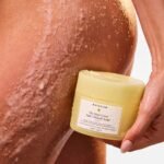 The Glow Getter Multi-Oil Body Scrub – Image 3