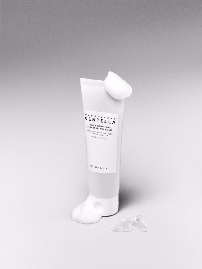 SKIN1004 Madagascar Centella Tone Brightening Gel Nettoyant Éclat Anti-Taches – Image 5