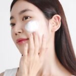 Soon Jung pH 5.5 Foam Cleanser – Etude House – Image 3